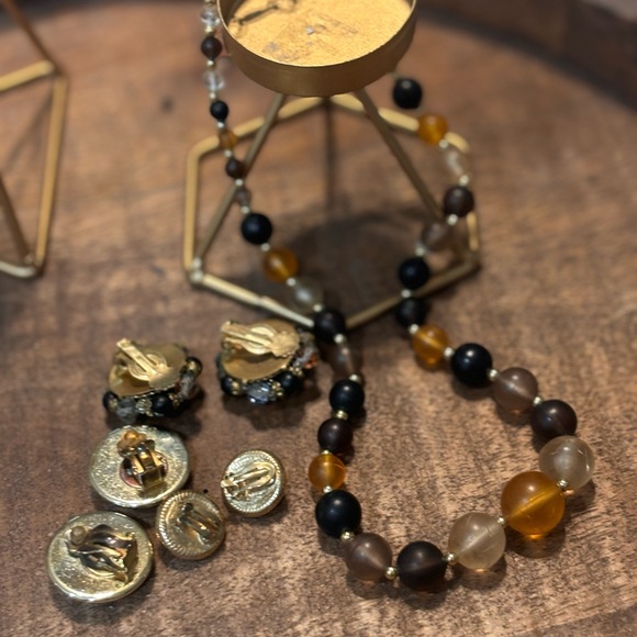 Vintage jewelry bundle - Picture 3 of 3